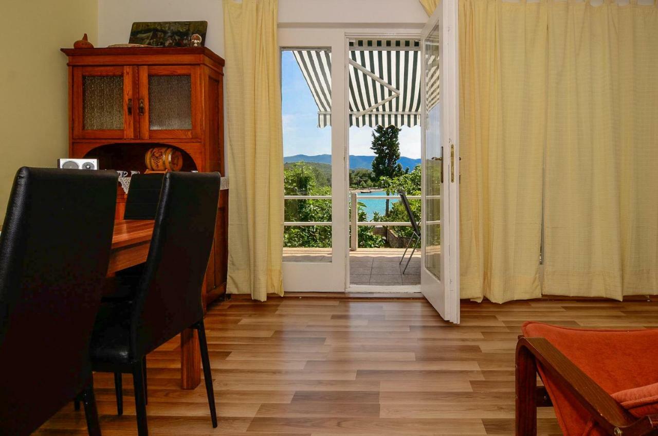 Holiday Home 로비스테 외부 사진