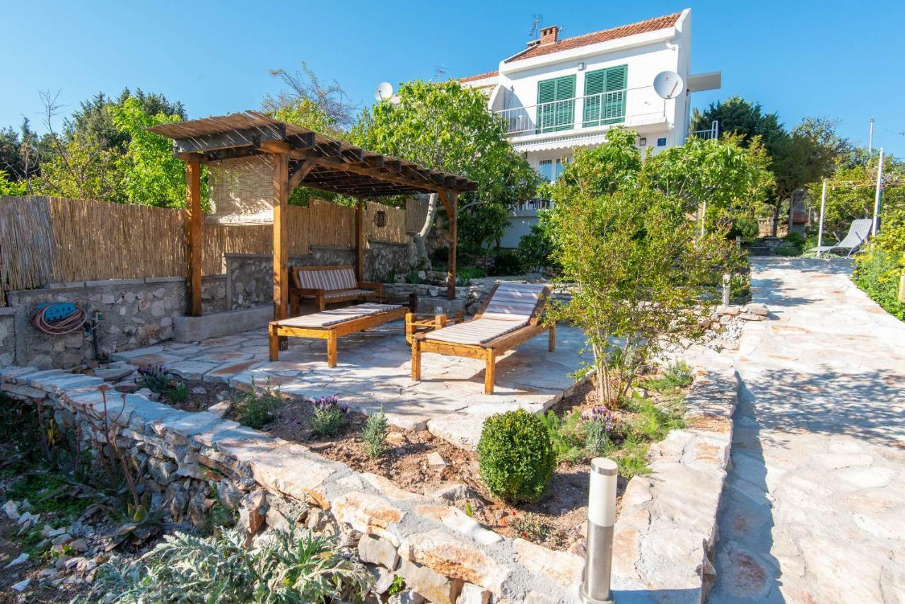 Holiday Home 로비스테 외부 사진